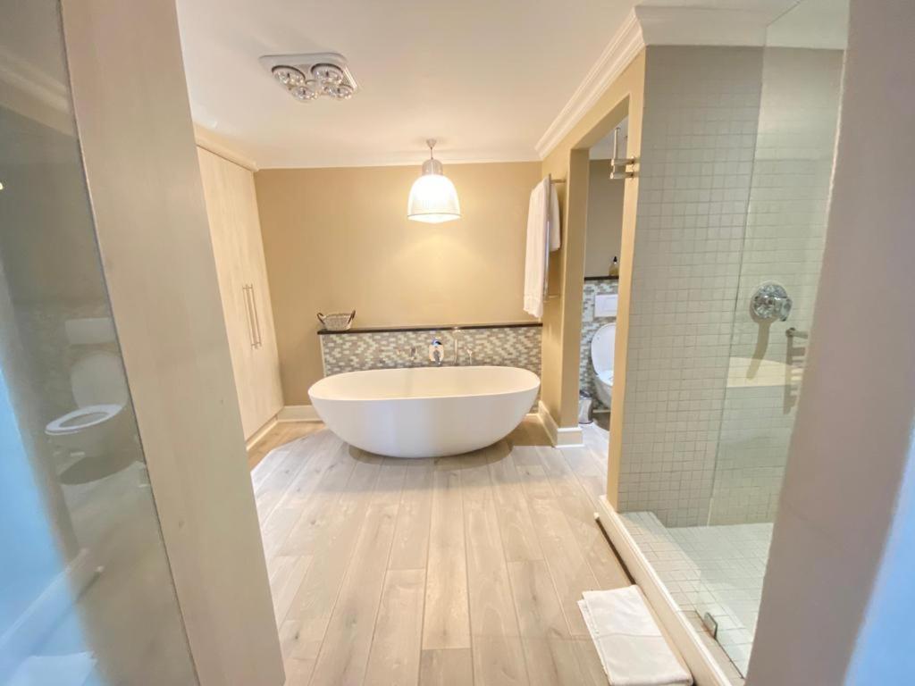 Loddey'S Self Catering Apartments - By Beach Collection Strand Kültér fotó